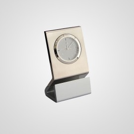 RELOJ METÁLICO DE ESCRITORIO